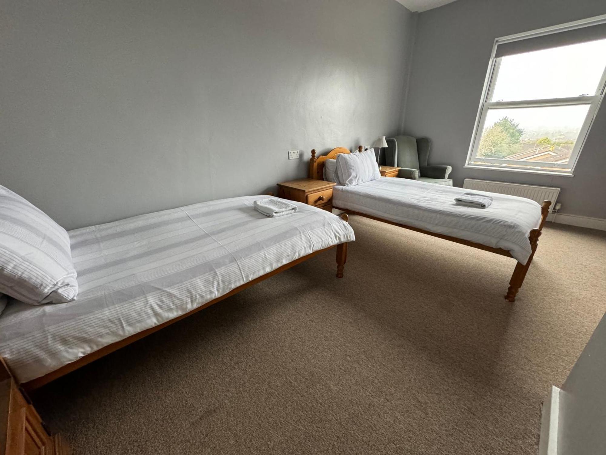 The Elms Guest House Bristol Filton Екстериор снимка