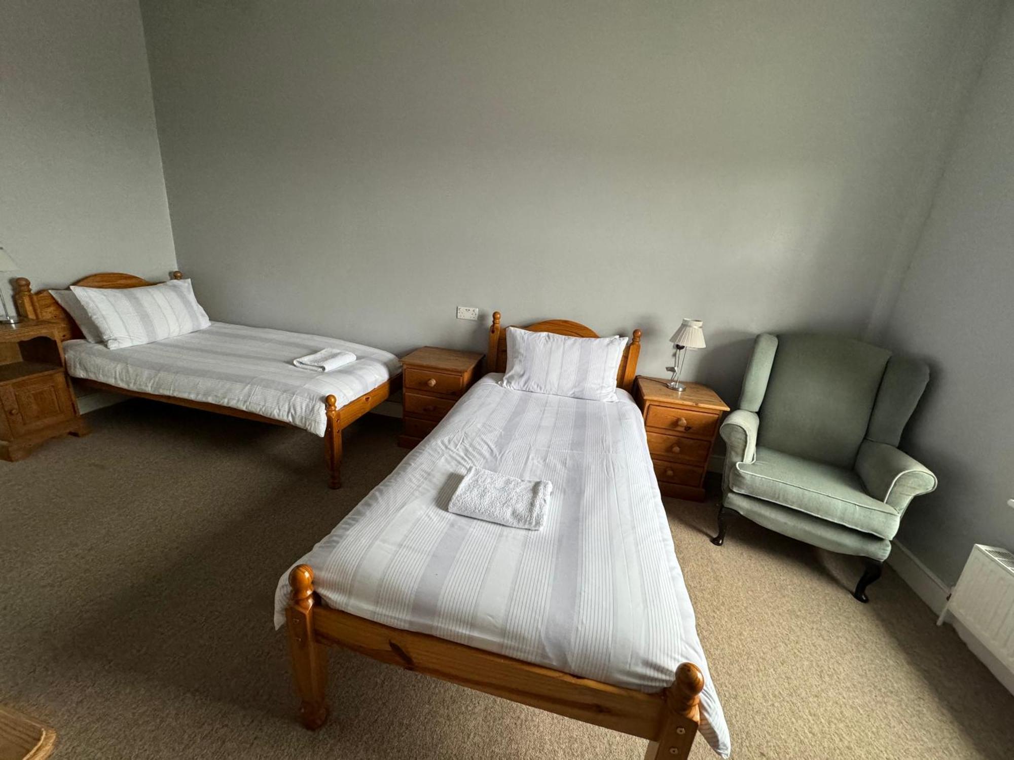 The Elms Guest House Bristol Filton Екстериор снимка