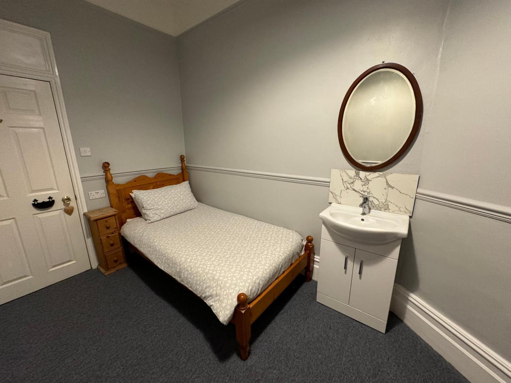 The Elms Guest House Bristol Filton Екстериор снимка