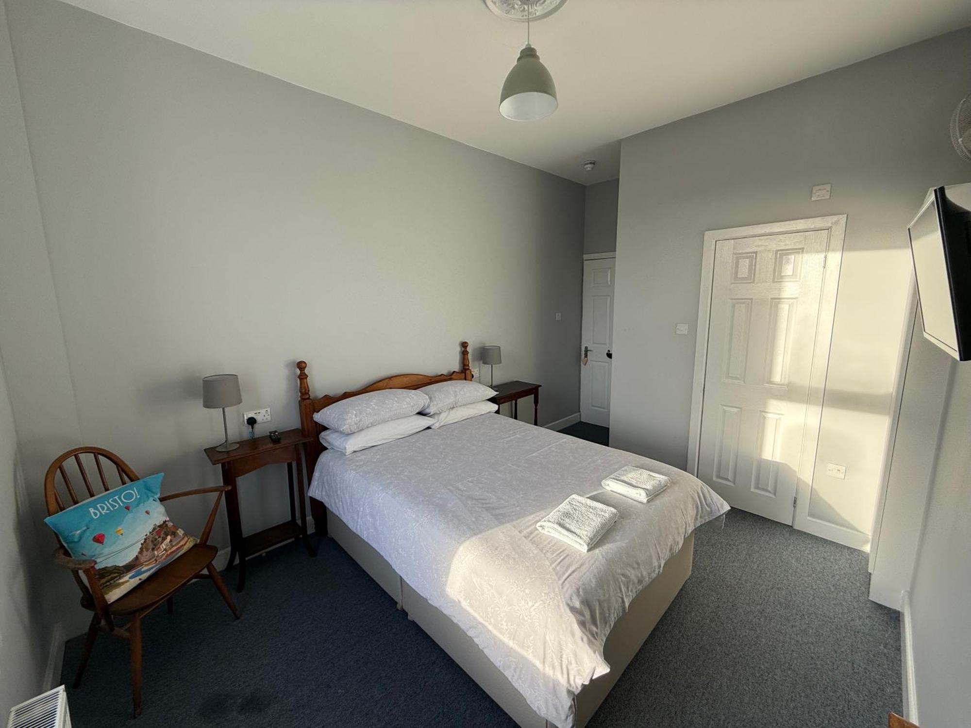 The Elms Guest House Bristol Filton Екстериор снимка
