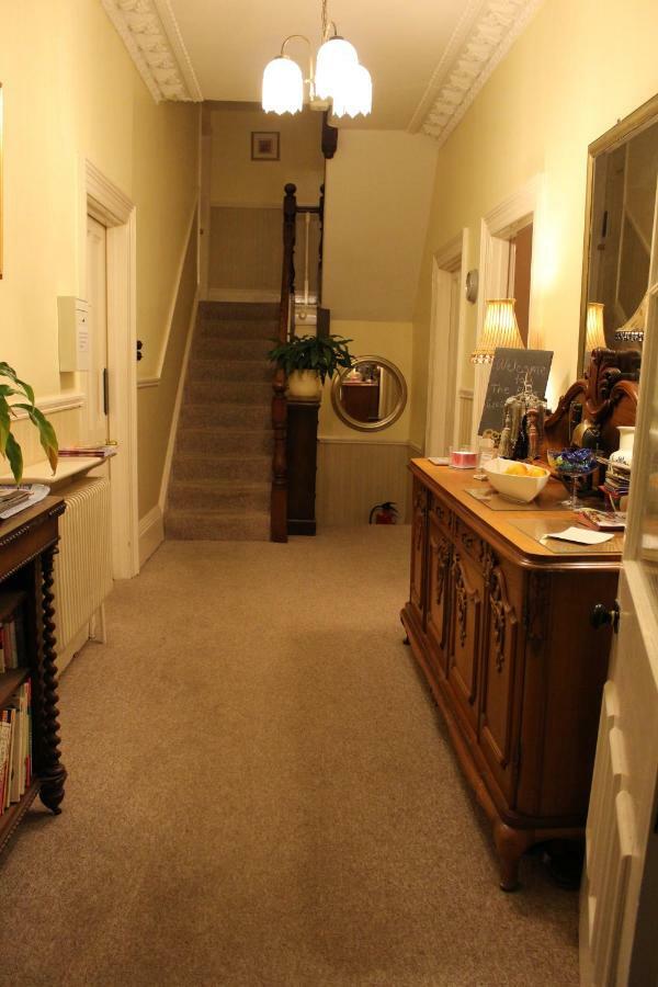 The Elms Guest House Bristol Filton Екстериор снимка