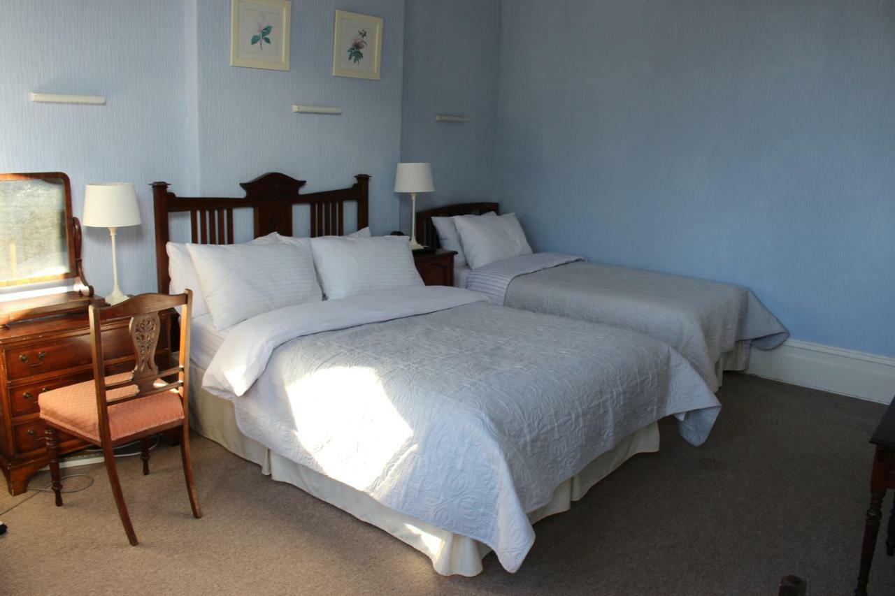 The Elms Guest House Bristol Filton Екстериор снимка